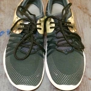 GUC Nike Training Size 9W